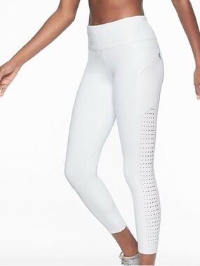 Athleta Women’s White leggings